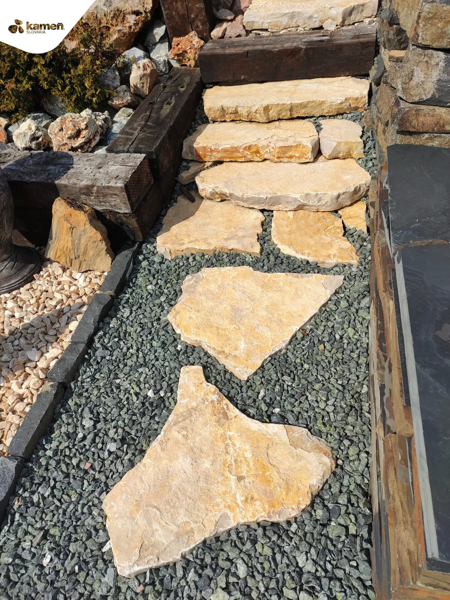 Vápenec V25 nášľapné kamene - thumbnail 3