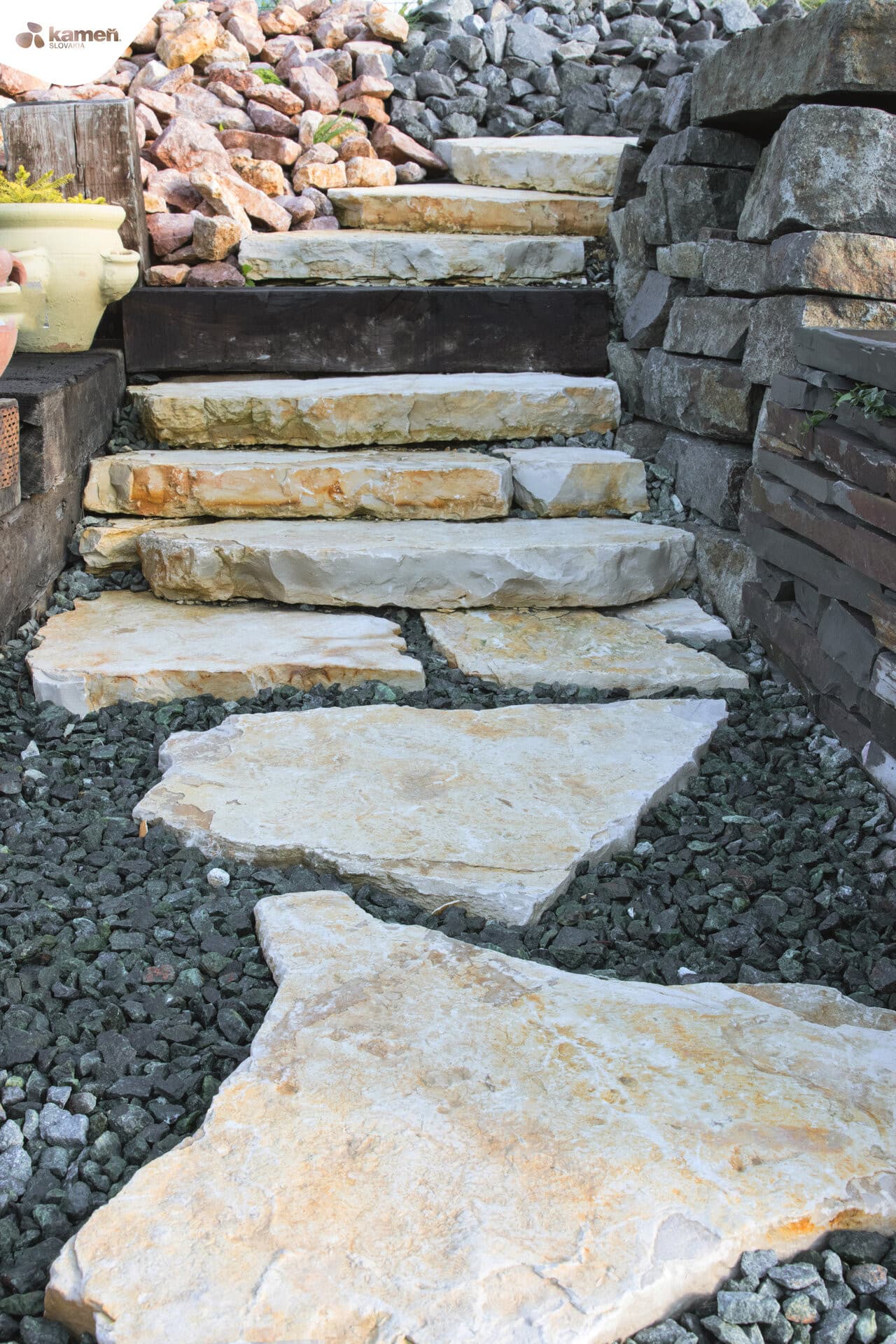 Vápenec V25 nášľapné kamene - thumbnail 4