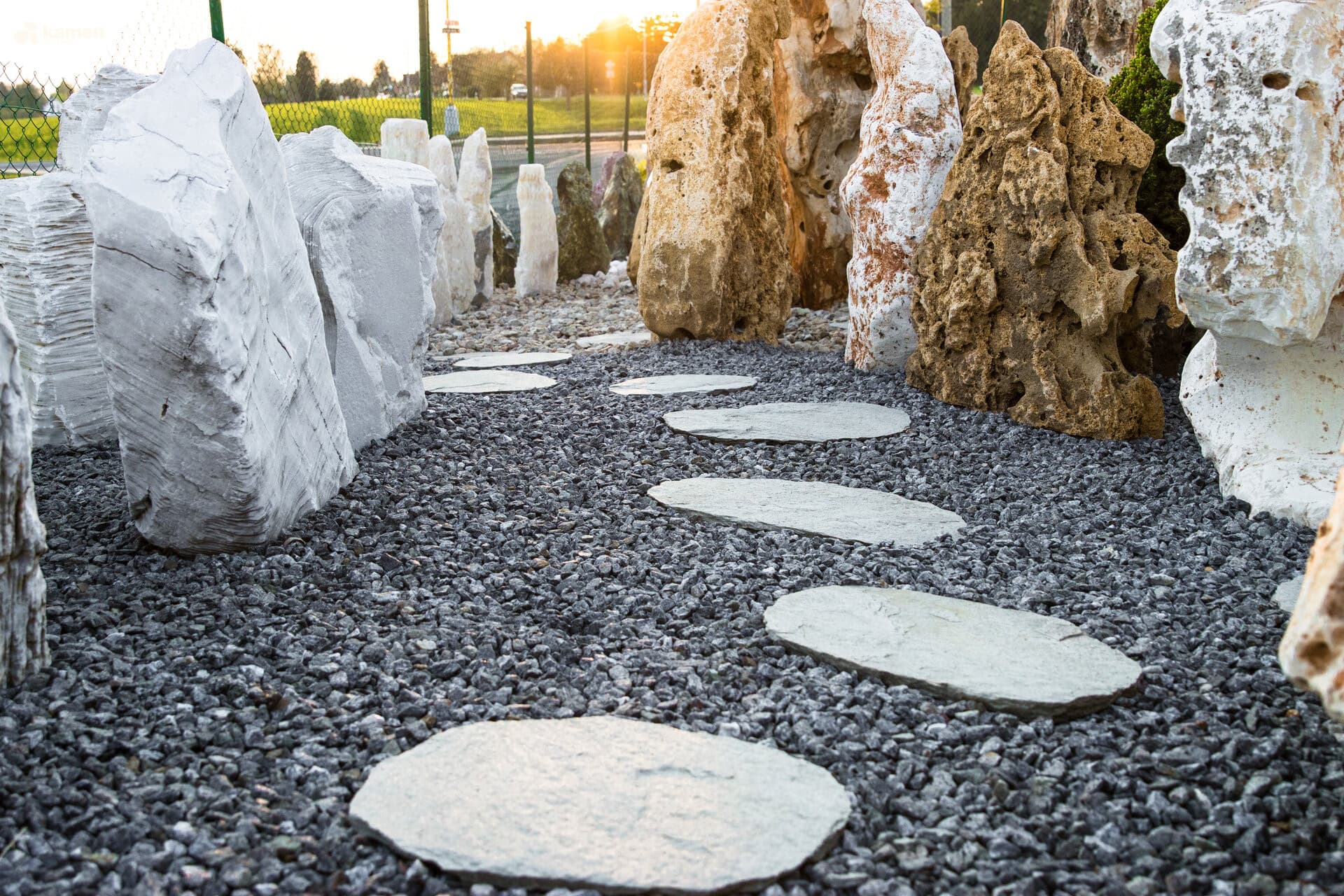 Gneis G85 nášľapné kamene - thumbnail 2