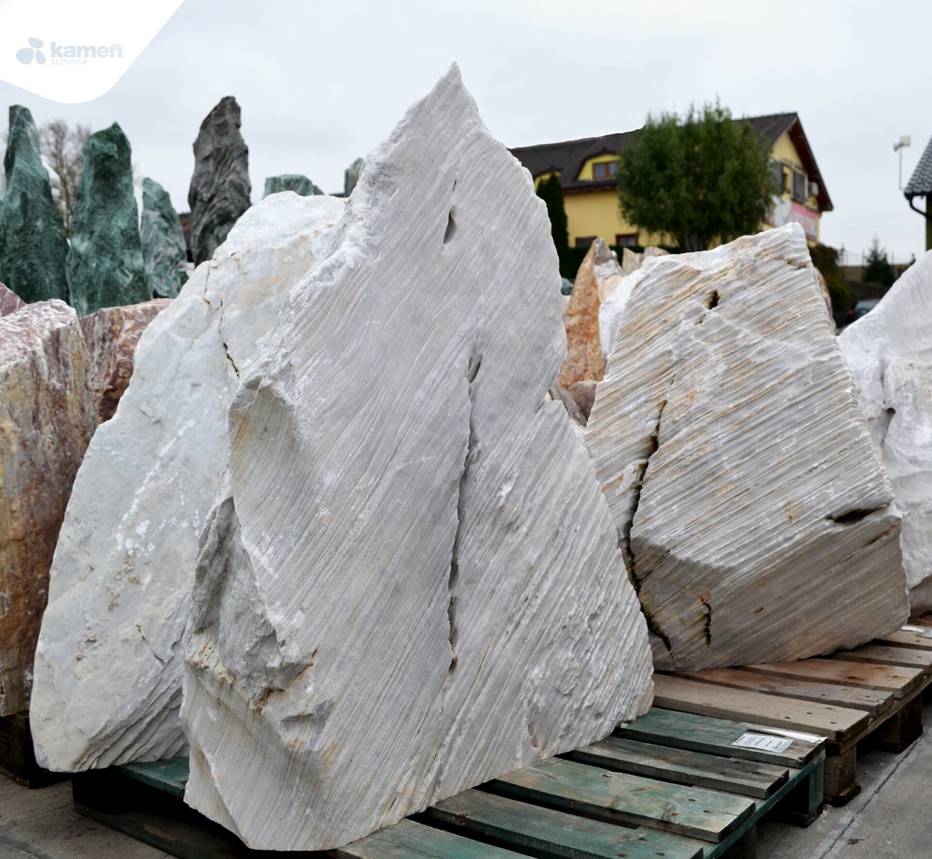 Mramor M17 podpílený solitérny kameň - thumbnail 3