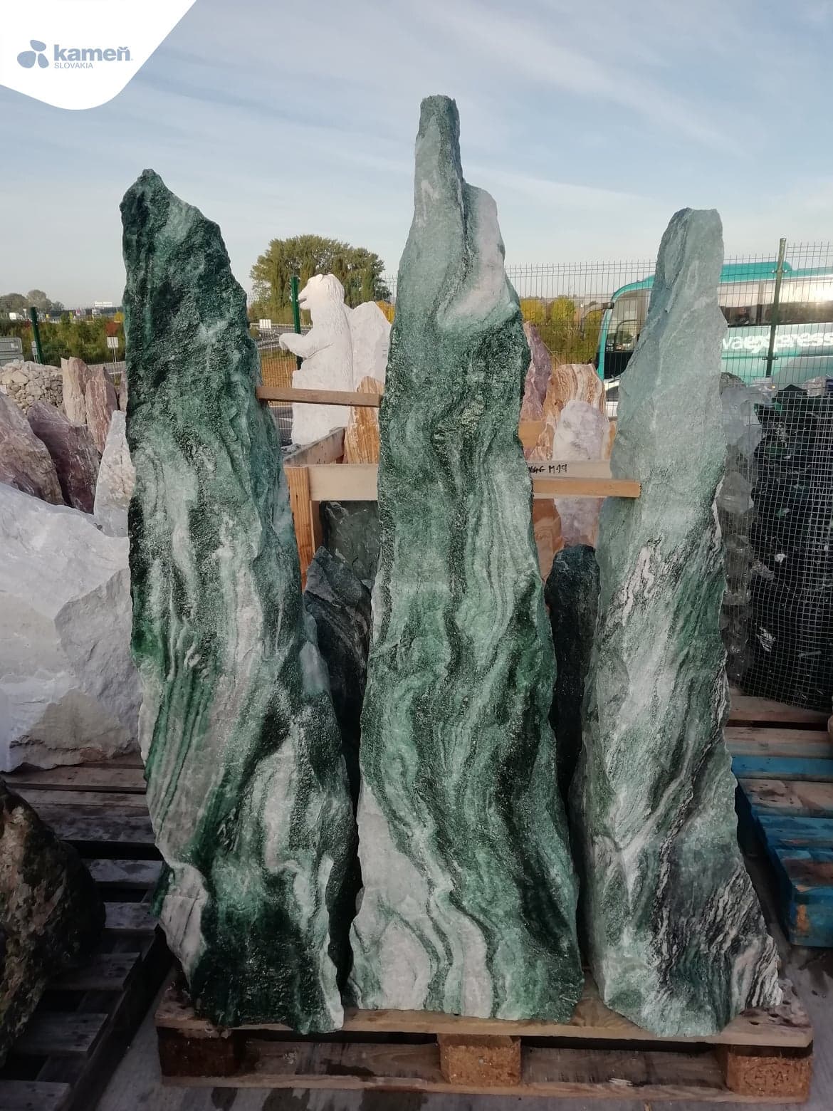 Mramor POLAR GREEN M61 stĺp podpílený solitérny kameň - thumbnail 5