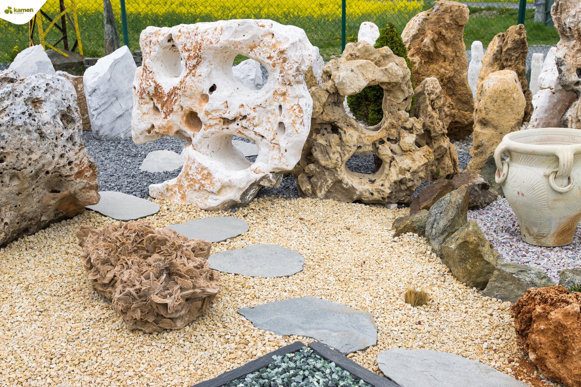 Travertín deravý TR51 podpílený solitérny kameň - thumbnail 4