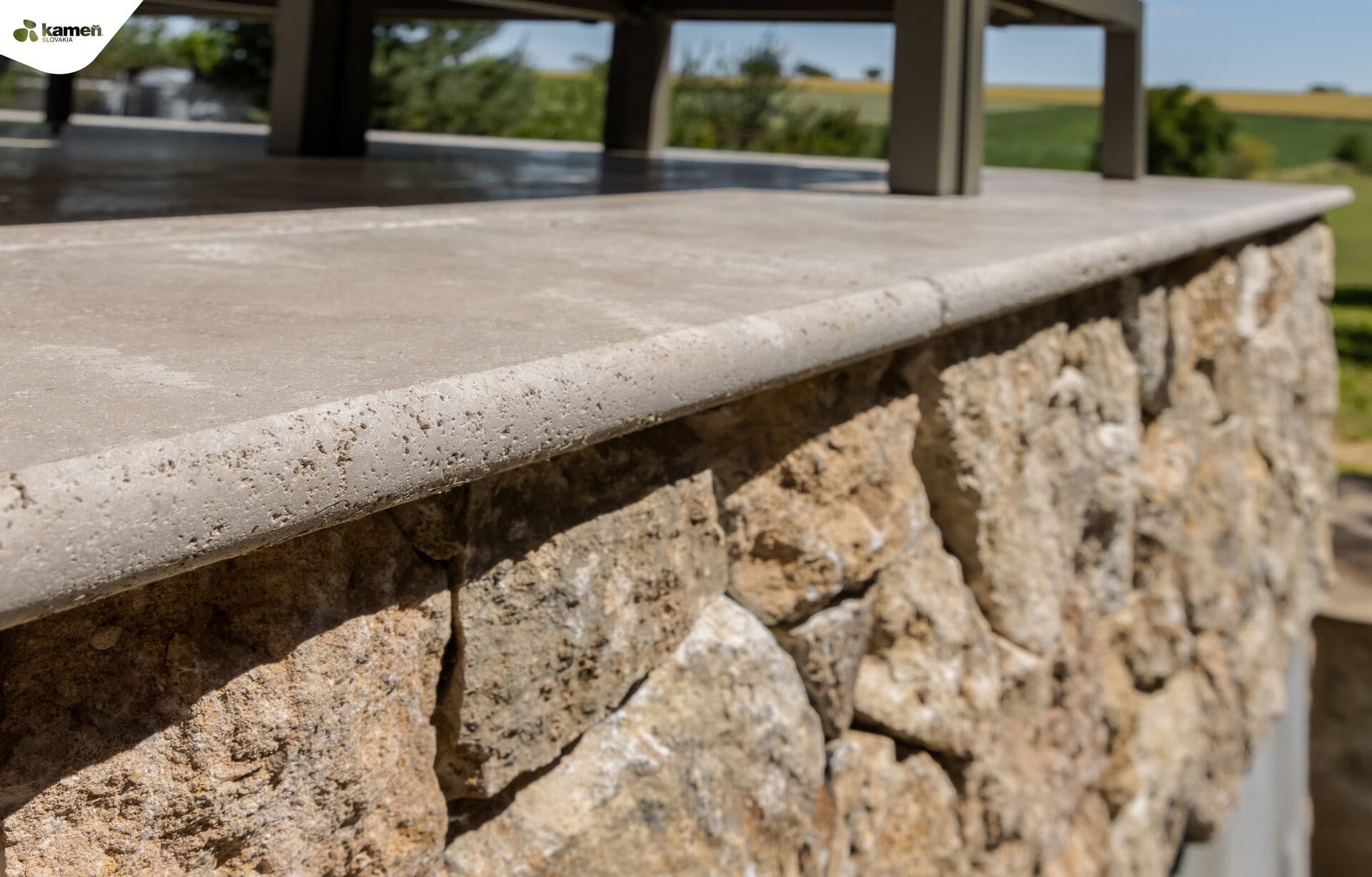 Travertín COFFEE ATR55 bazénový lem - thumbnail 2