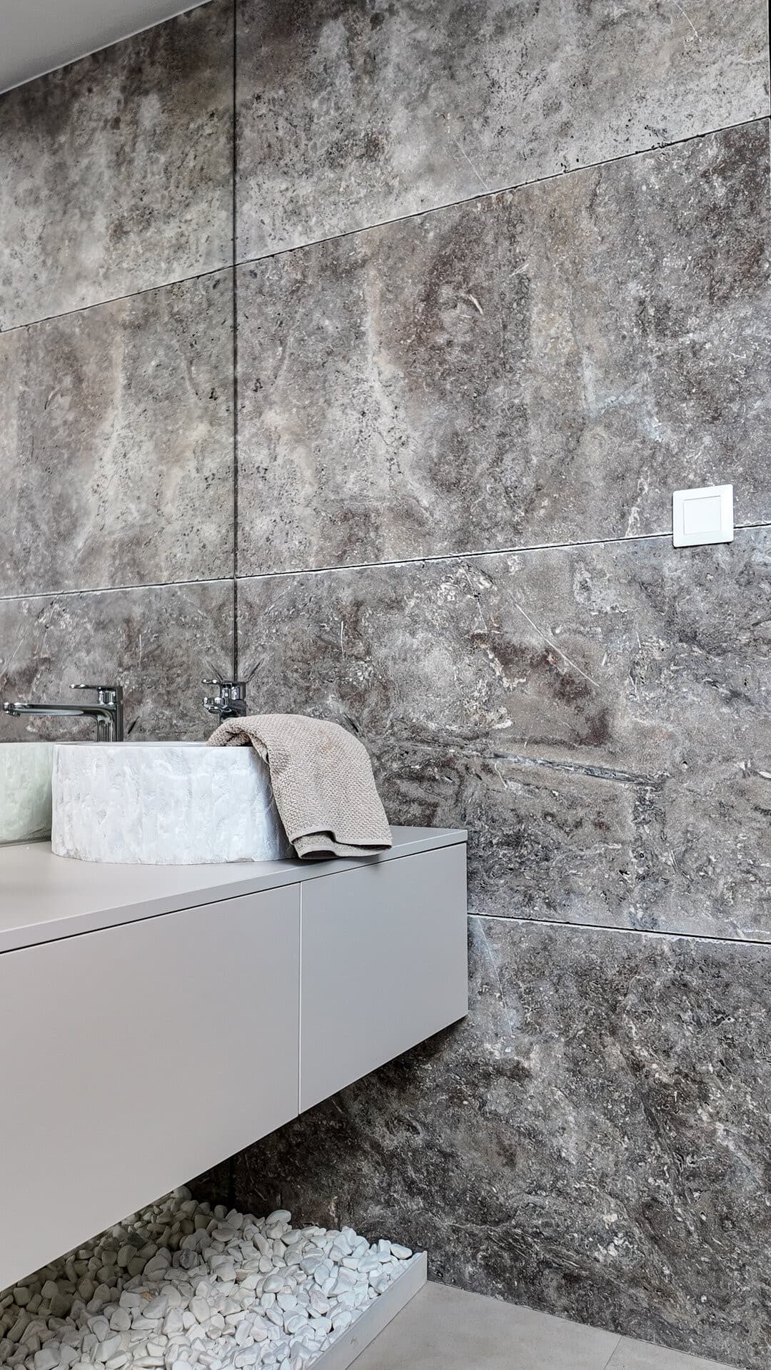 Travertín Antik ATR73 BLUE SKY veľkoformátovaný obklad/dlažba - thumbnail 5